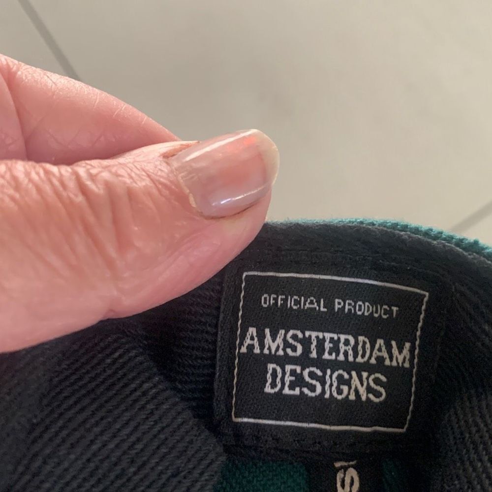 AMSTERDAM Hat - Picture 3 of 3